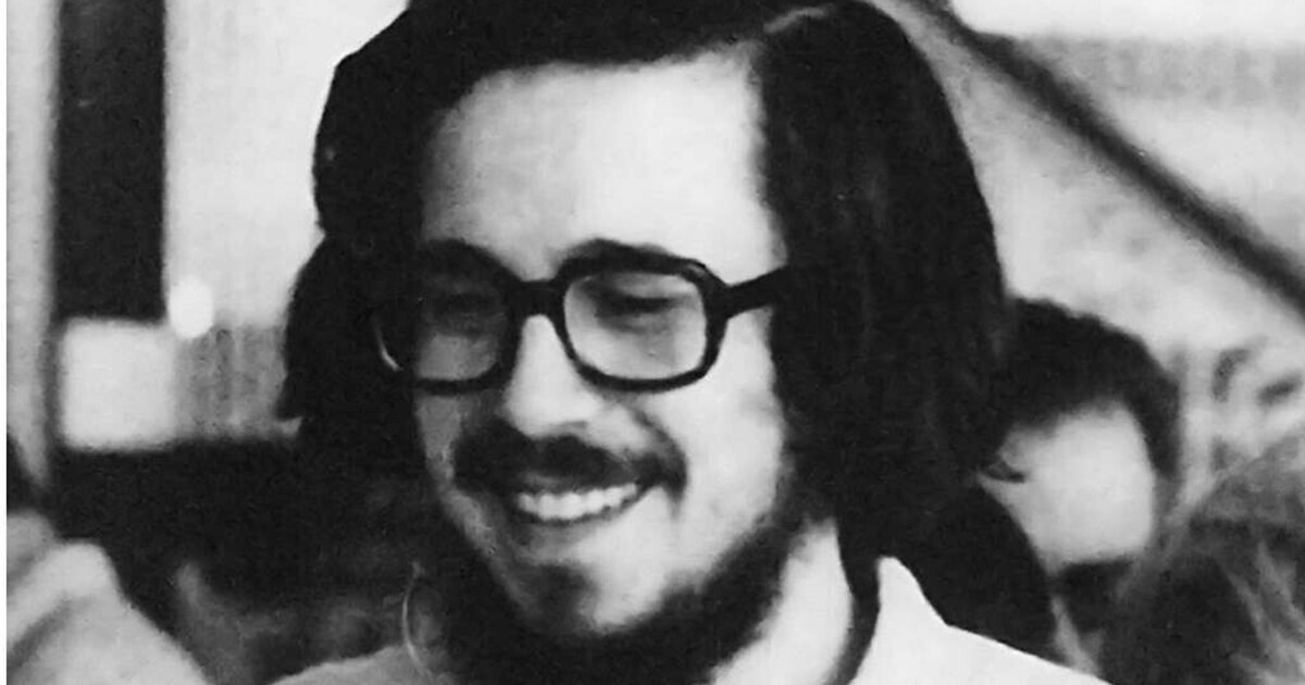 Un saggista deve sapere rispondere integralmente di sé stesso. Jesi non ci riuscì