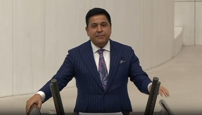 Eén persoon luisterde naar de parlementaire toespraak! Interessante momenten in de Turkse Grote Nationale Vergadering: "Ik buig respectvol voor u"