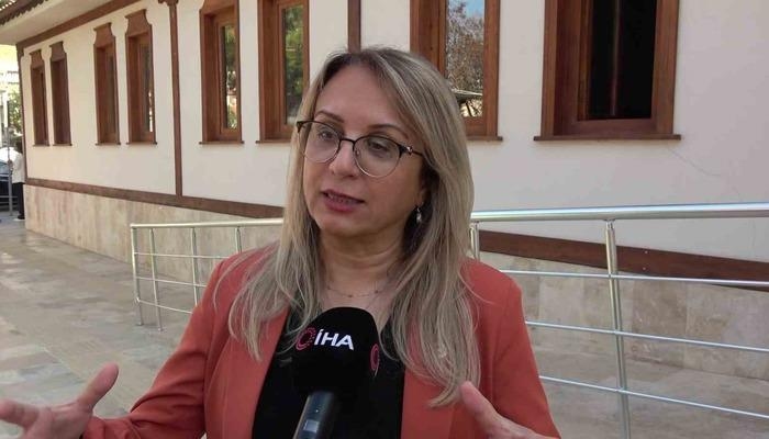 Kılıç, vicepresidente del Grupo MHP: «Nuestro pueblo apoya firmemente la iniciativa 'Turquía sin Terrorismo'».