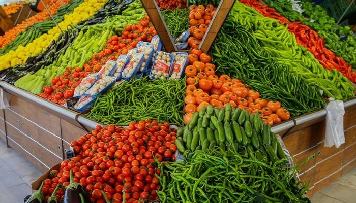 El Ministerio emite una alerta sobre pesticidas: ¡Iniciativa "B-Prescripción" para combatir el peligro que llega a las mesas! Una nueva era en la agricultura: Esos pesticidas se venderán con receta médica...