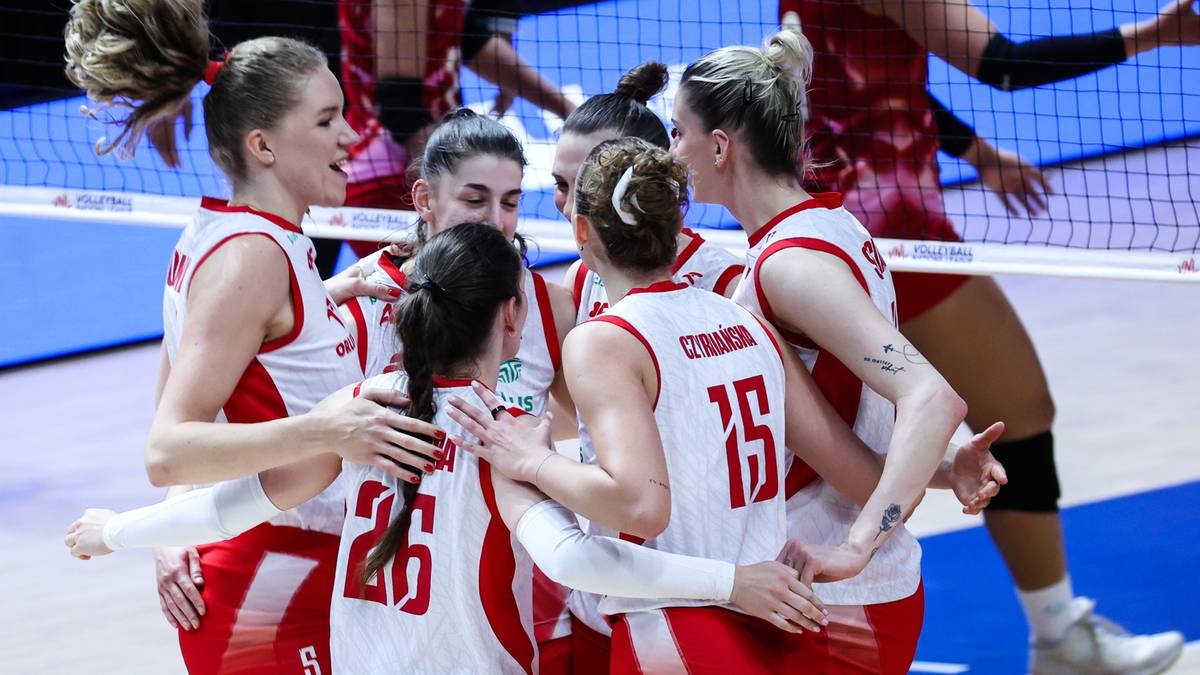 Kadınlar Voleybol Milletler Ligi: Polonya - Çin canlı. Canlı yayın ve çevrimiçi sonuçlar