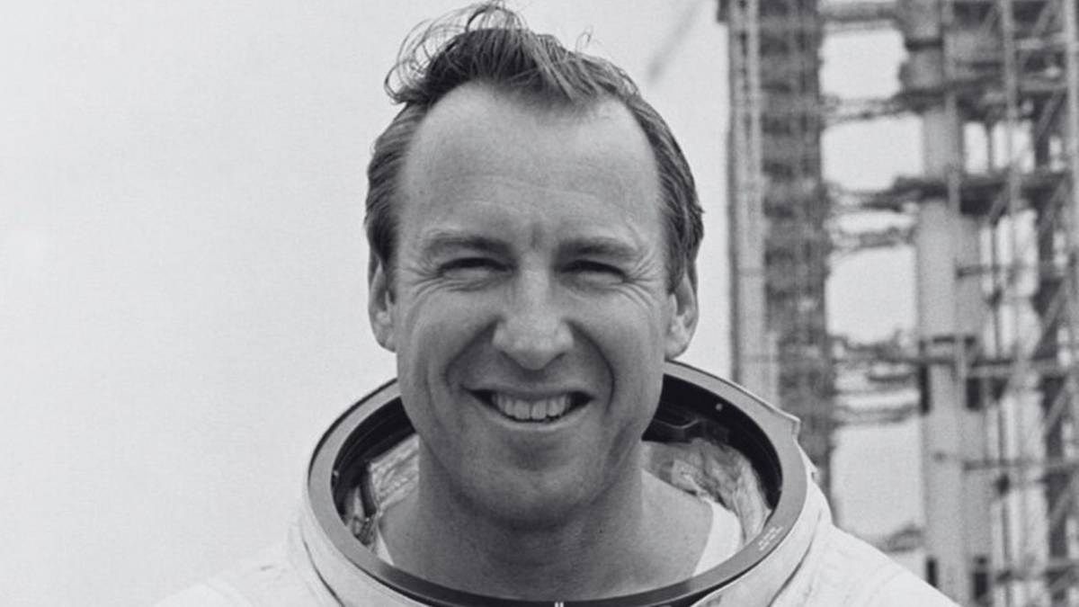 È morto l'astronauta Jim Lovell, comandante della missione Apollo 13.