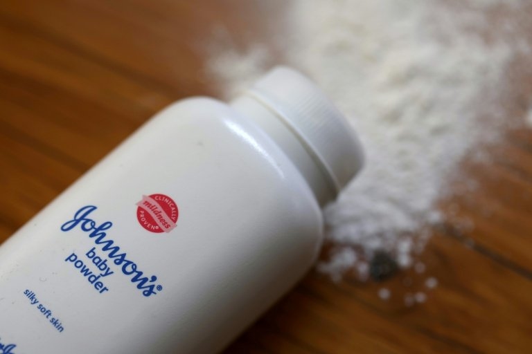 Johnson & Johnson Sued in UK Over Talc Suspected of Causing Cancer