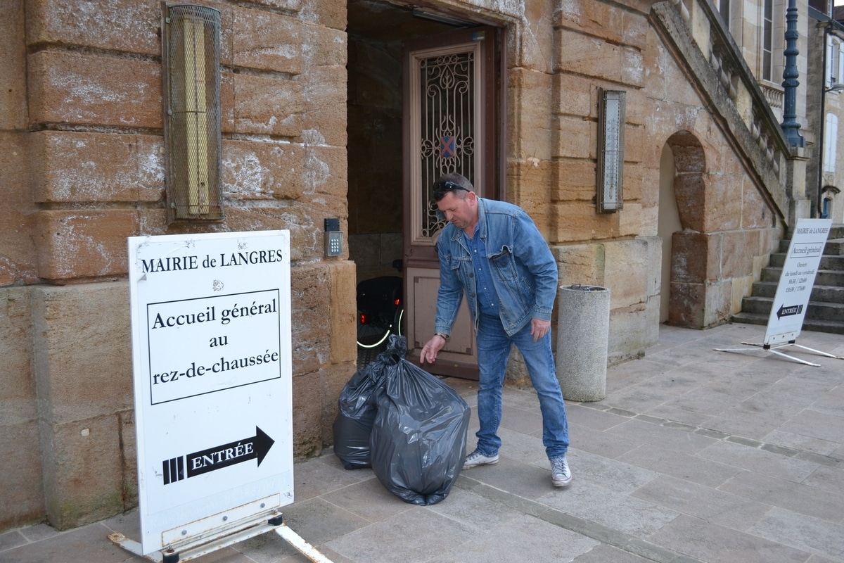 Avenue Turenne: trash life…