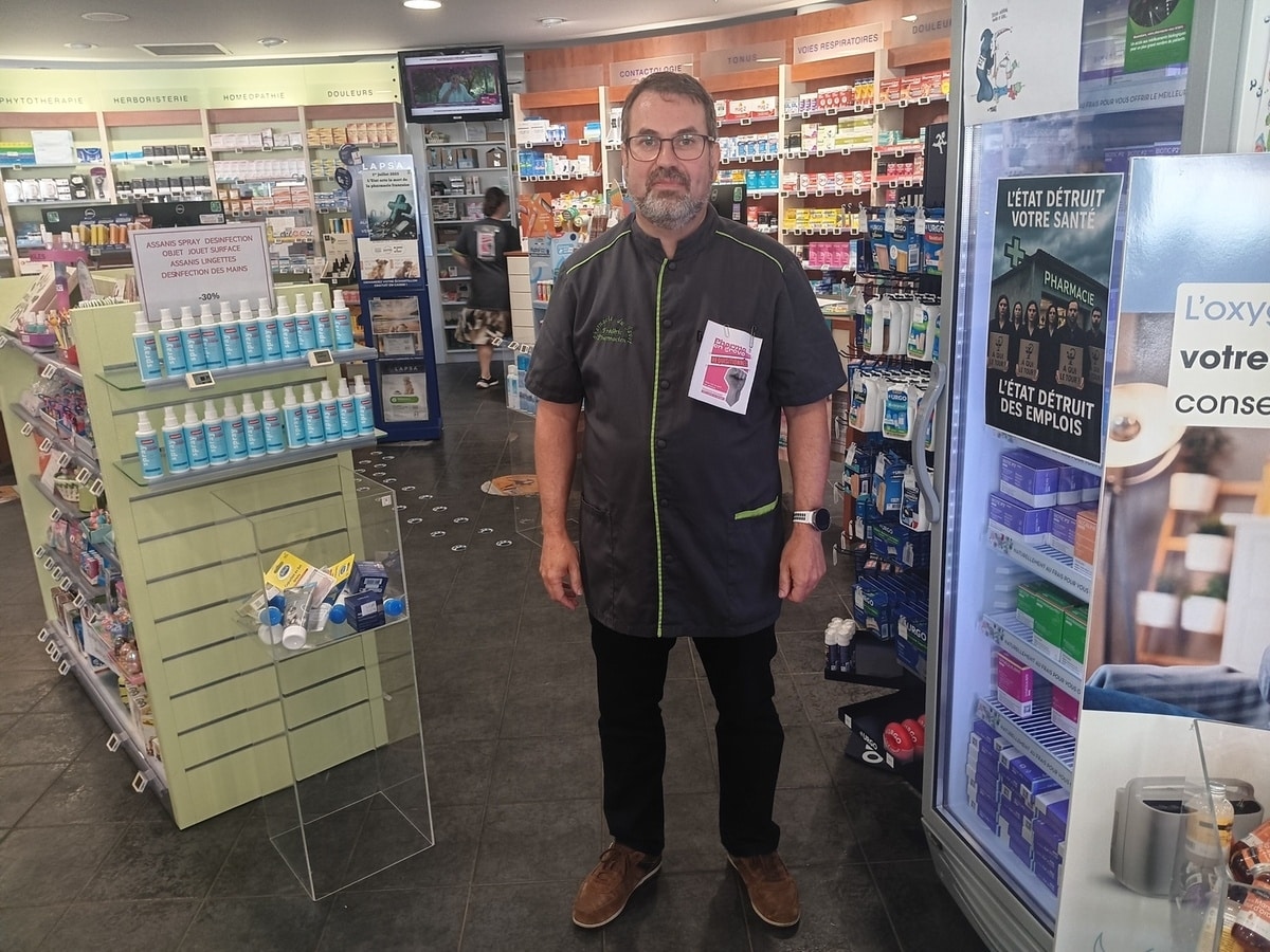 Village pharmacies also go on strike