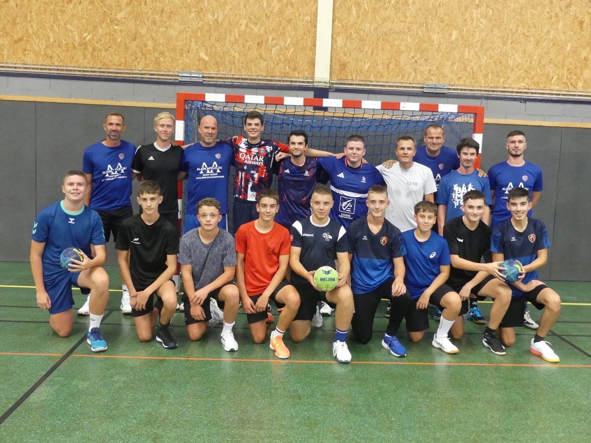 Handball players return to the courts for a new season