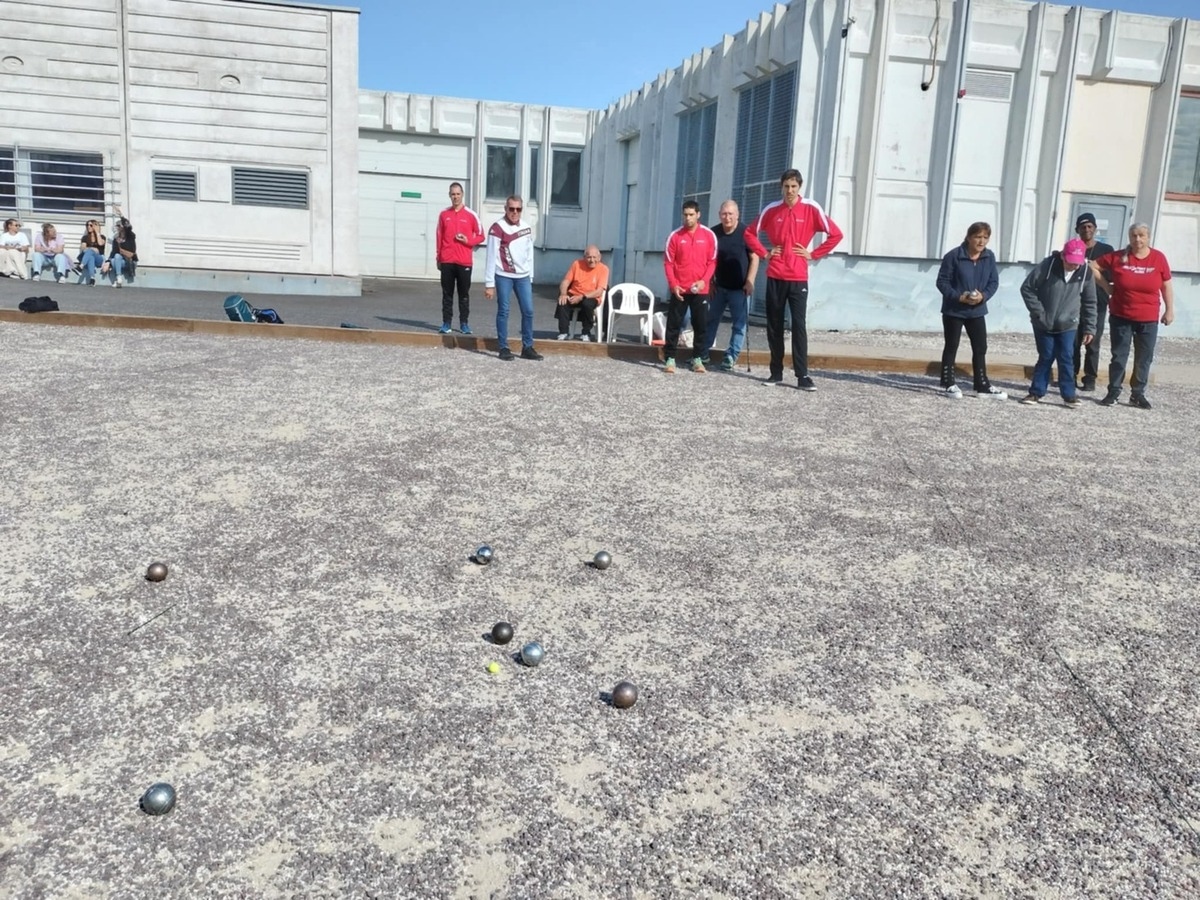 Competição de para-petanca: 13 equipes de Haute-Marne e Aube