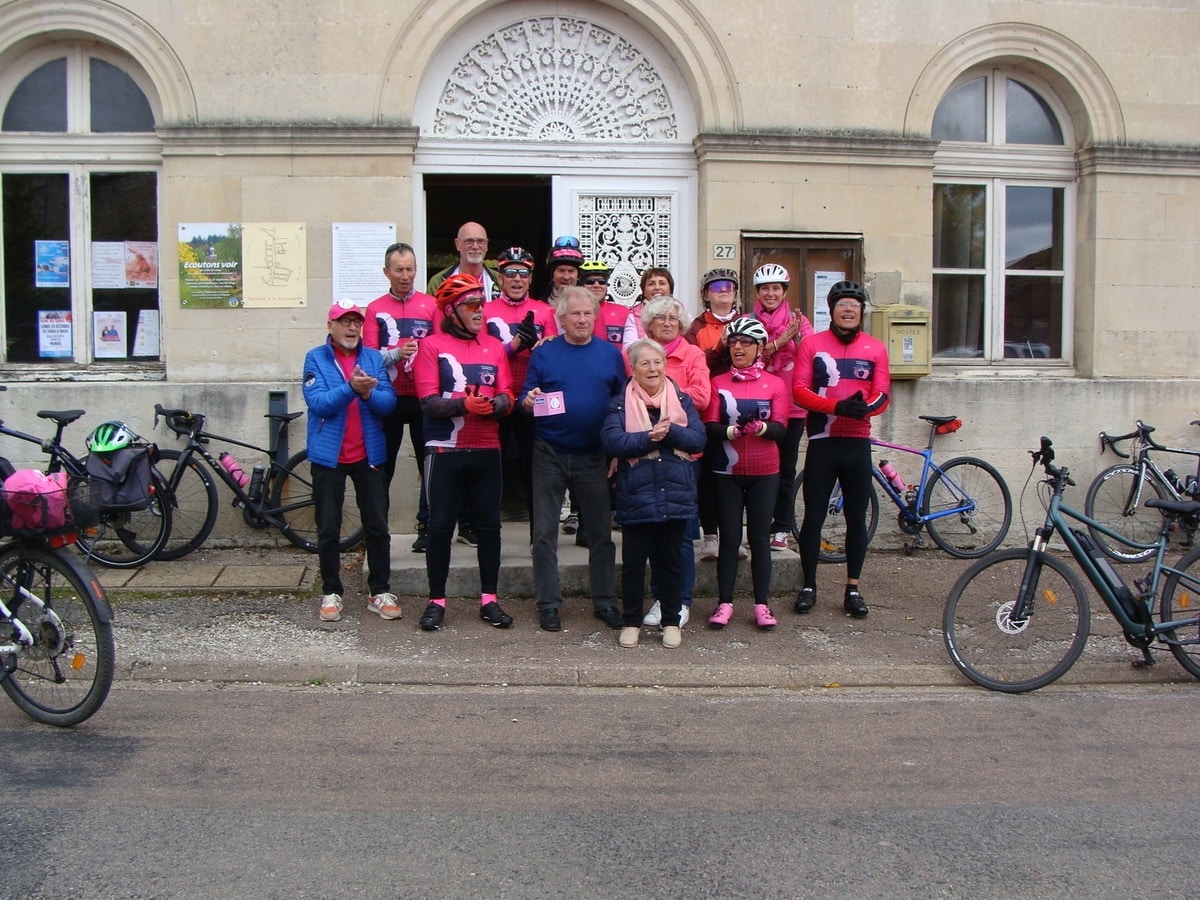 Pink October: Cyclists are here