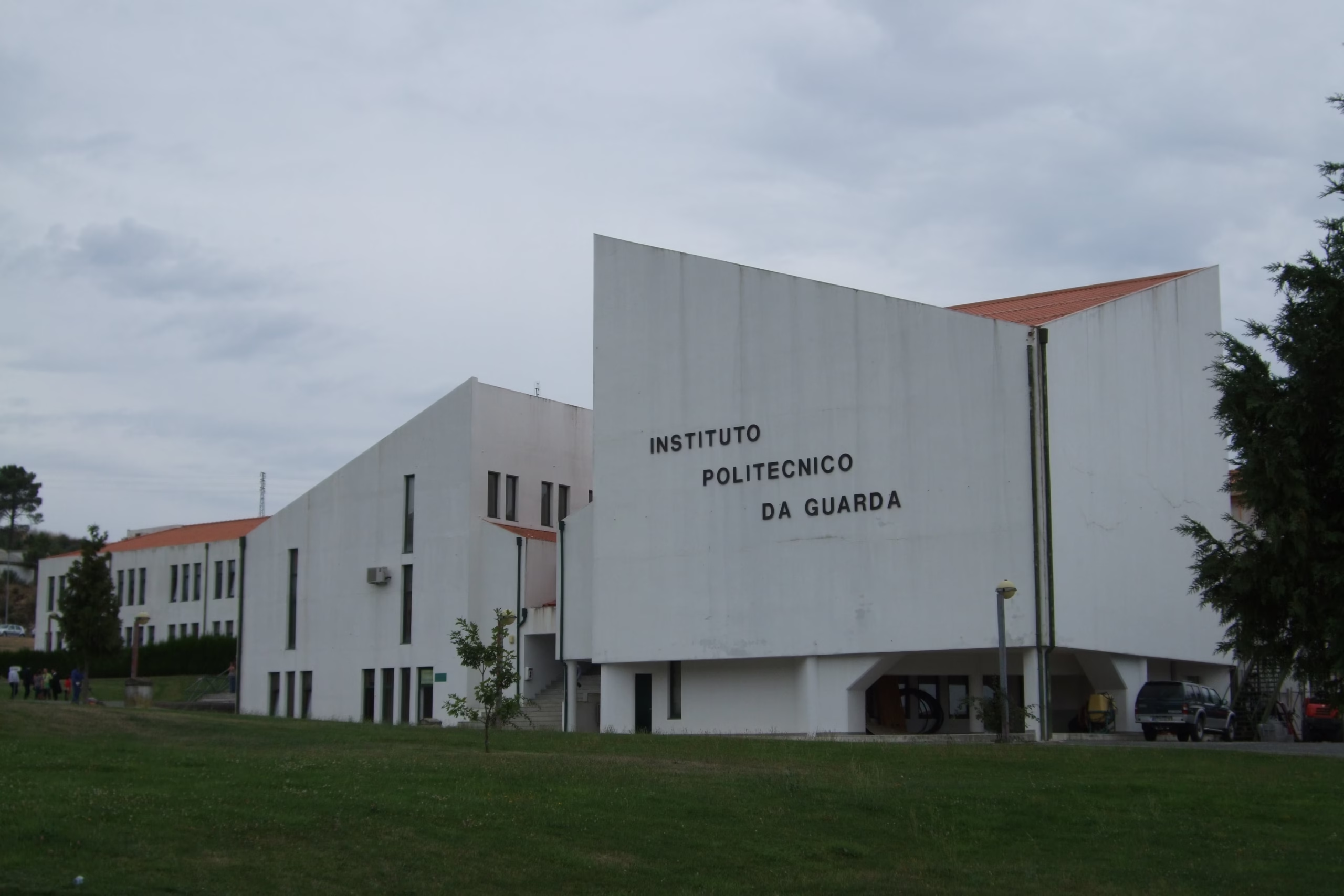 Primeira fase do concurso nacional de acesso ao ensino superior com quase 56 mil vagas disponíveis