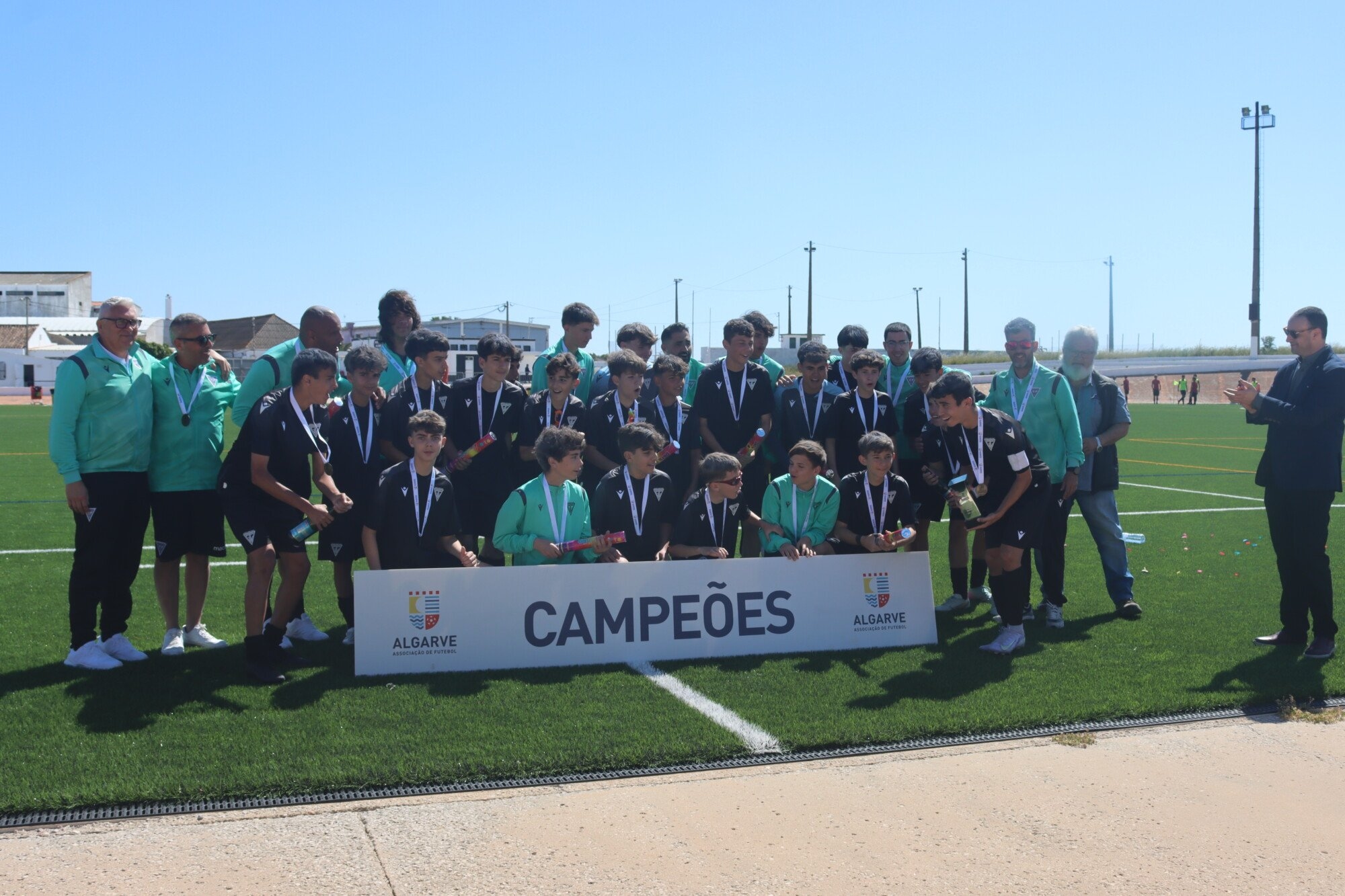 Tavira Gymnasium Club crowned champion of the Algarve League 2 for Under-18s