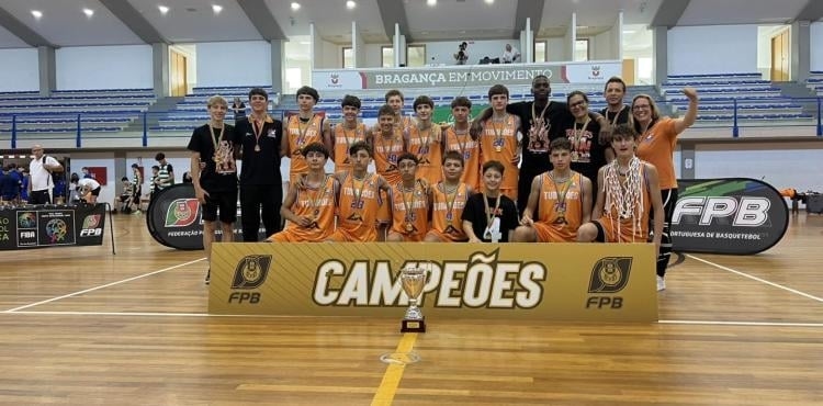 Quarteira Sharks gekroond tot nationaal U-14-kampioen