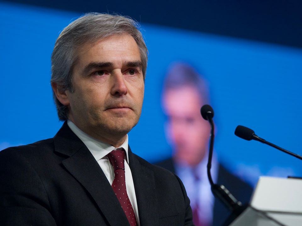 Als Pedro Nuno Santos niet geschikt was om minister te zijn, is hij ook niet geschikt om premier te zijn, zegt Nuno Melo