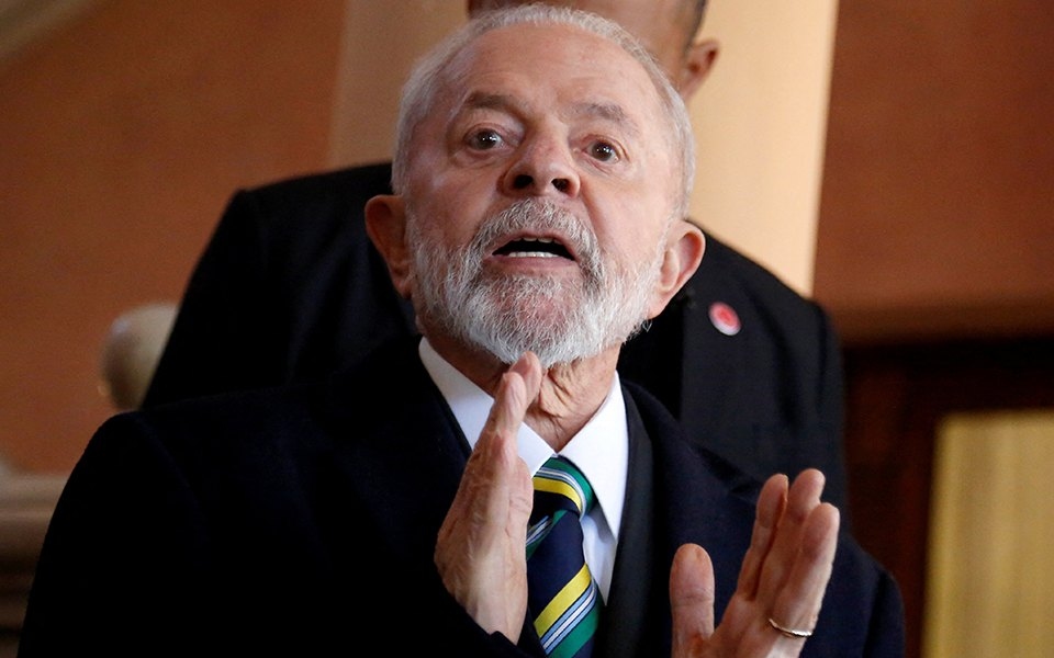 Lula diz estar “aberto ao diálogo” após gesto positivo de Trump