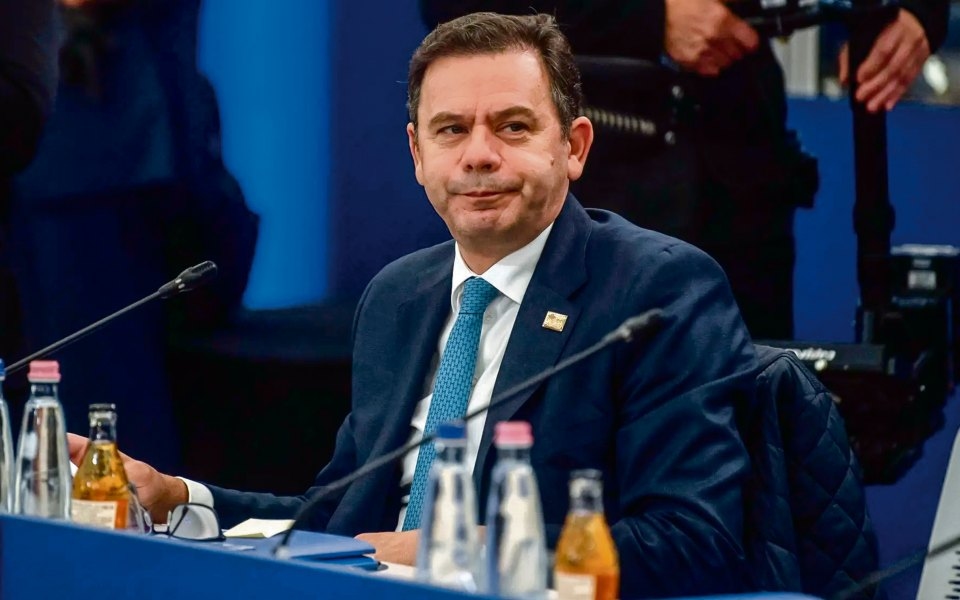 Luís Montenegro verzet zich tegen openbare raadpleging over aangifte van één inkomen