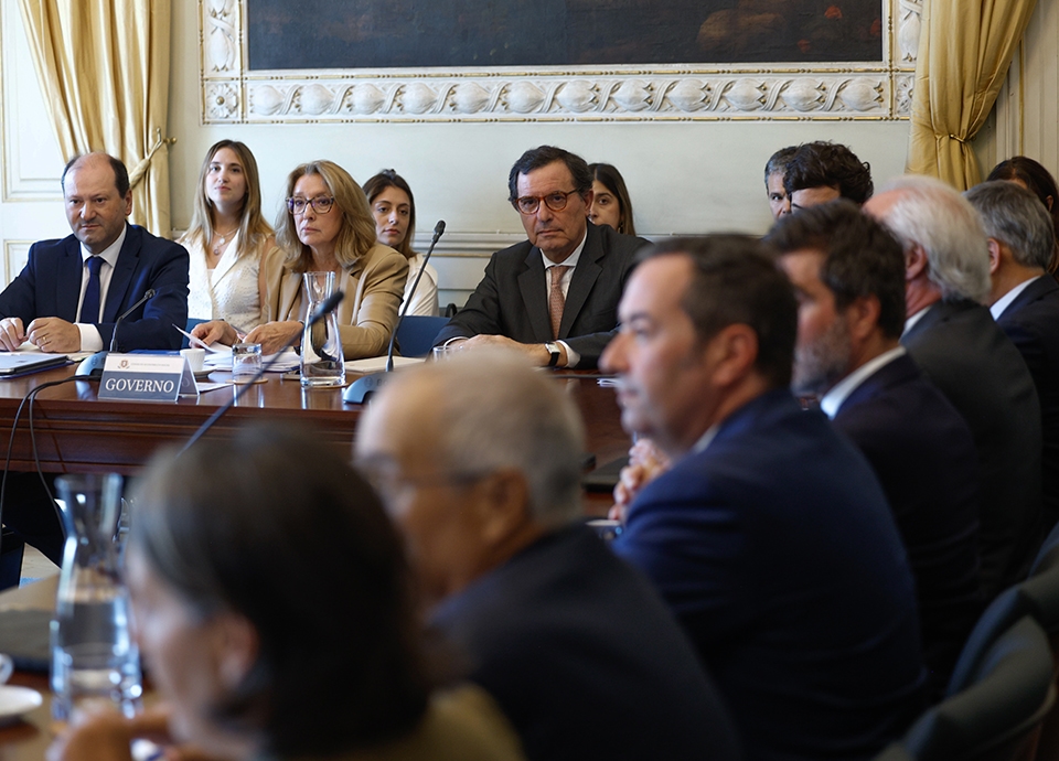 Die Regierung will ihren Partnern einen Vorschlag für eine Vereinbarung zum Arbeitsschutz vorlegen.
