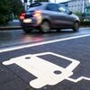 The gap to combustion engines is shrinking, says industry expert Dudenhöffer.