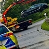 Nienburg - NIENBURG (HeT) Mientras llovía intensamente, un hombre de 54 años del distrito de Diepholz conducía su coche por la circunvalación de Nienburg en dirección a Bremen.