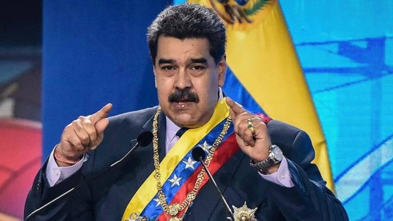 Venezuela'da yüzlerce kişi, Maduro'nun çağrısıyla Ulusal Bolivarcı Milis Gücü'ne kayıt yaptırdı