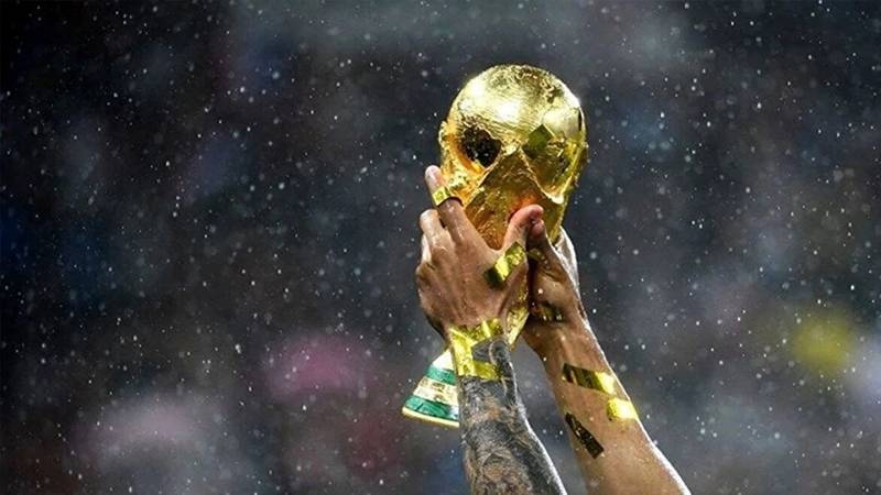 FIFA to distribute wealth to clubs