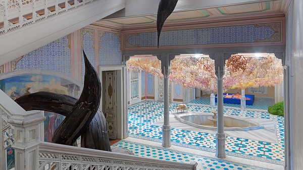 Exposição “Folia” na Mansão Abdülmecid Efendi