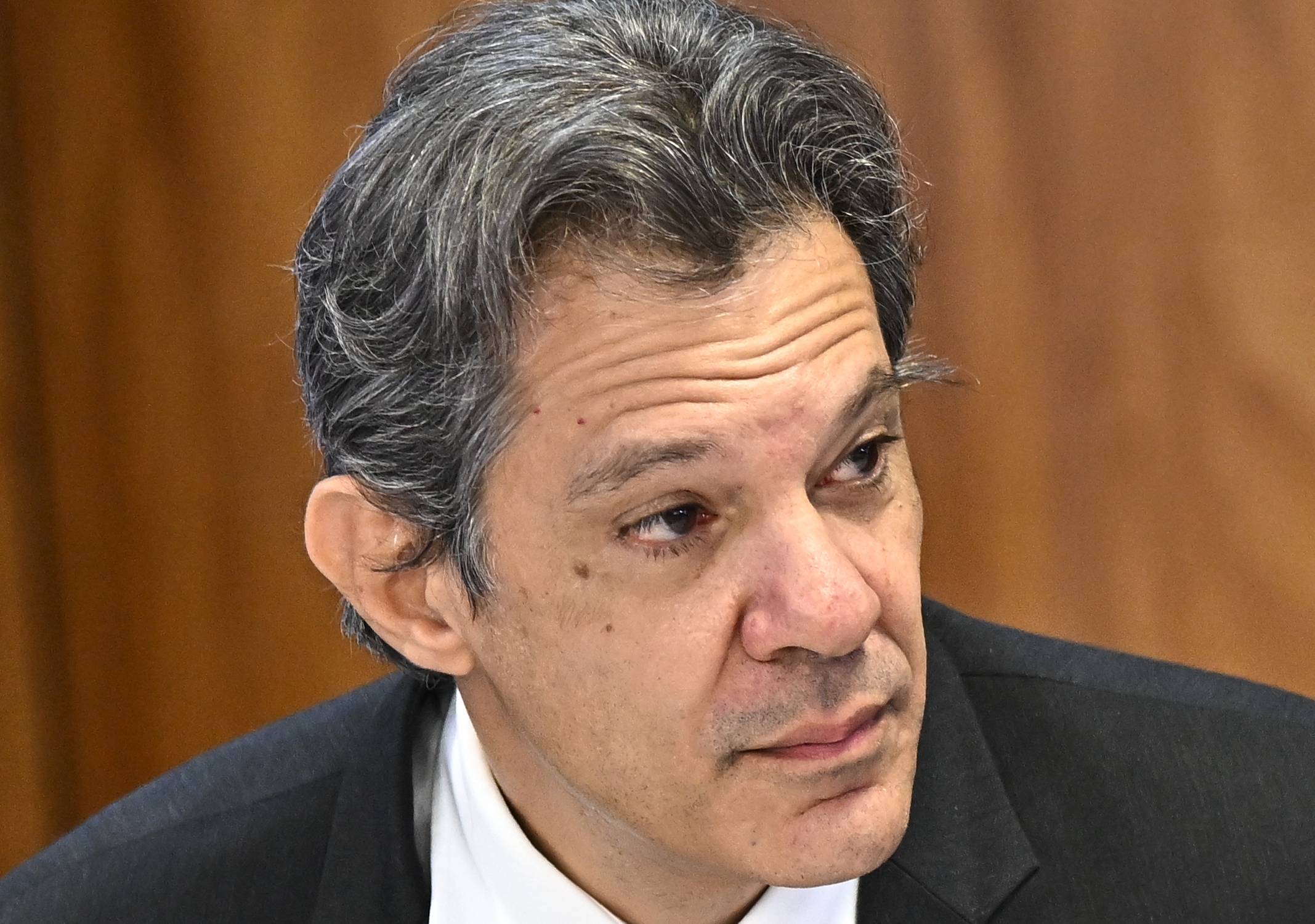 Haddad spielt Mileis Erfolg in der Wirtschaft herunter und weist auf die hohen sozialen Kosten der Anpassung hin