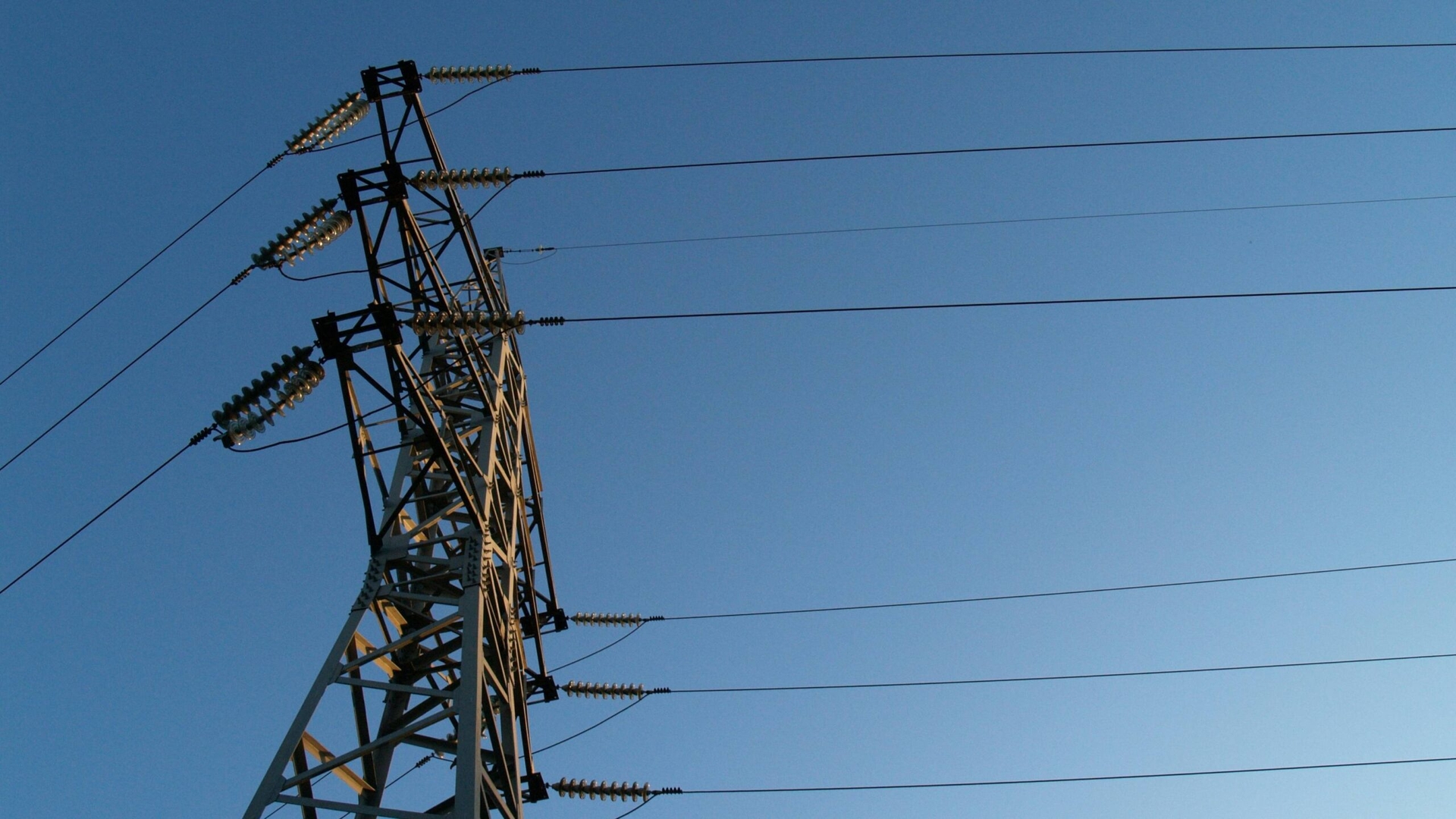 Electricity could become up to 26.5% cheaper with consumers switching to the free market