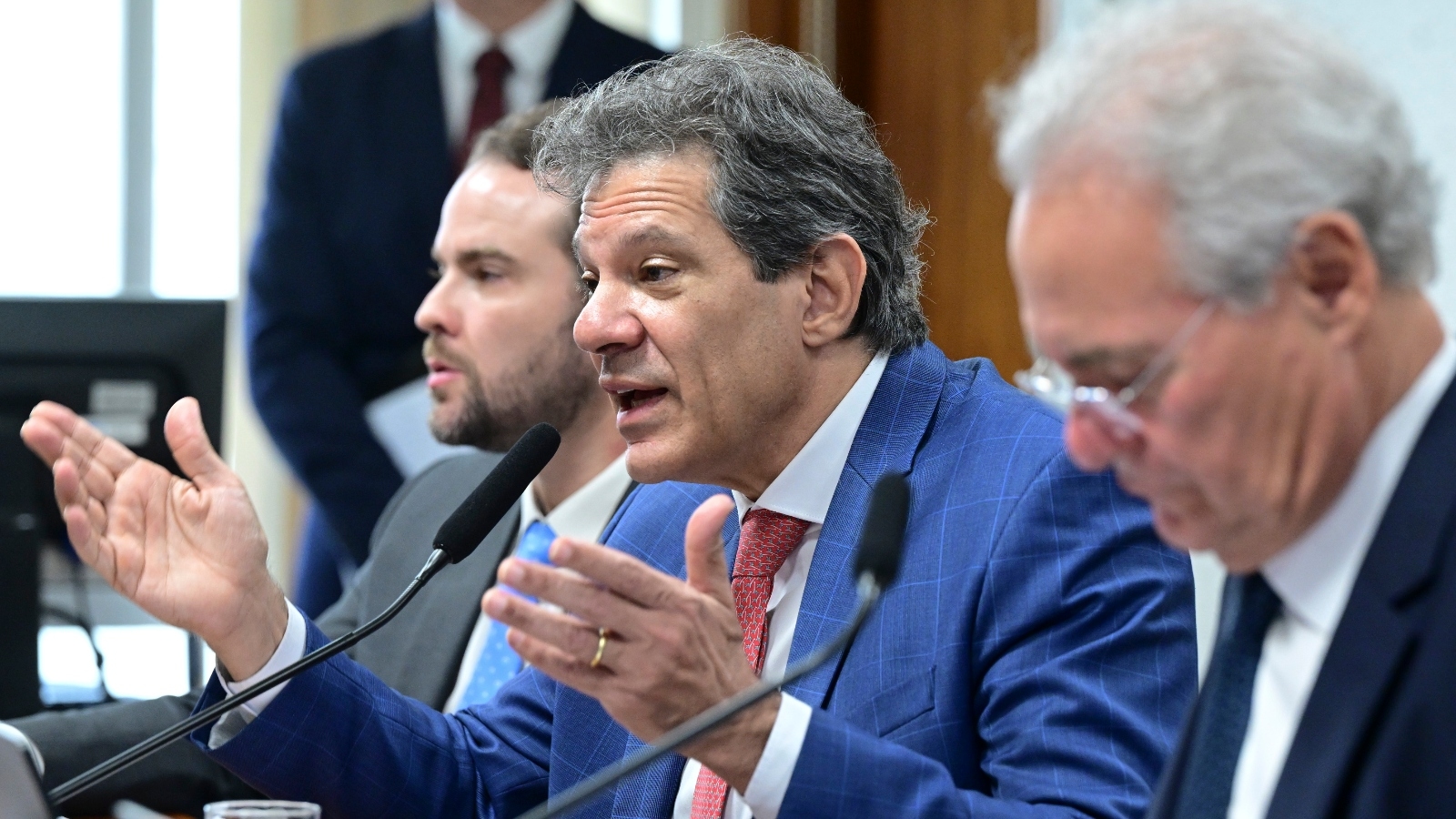 Haddad says the country has an “inversion of values” in the debate on policies for the poor and the rich