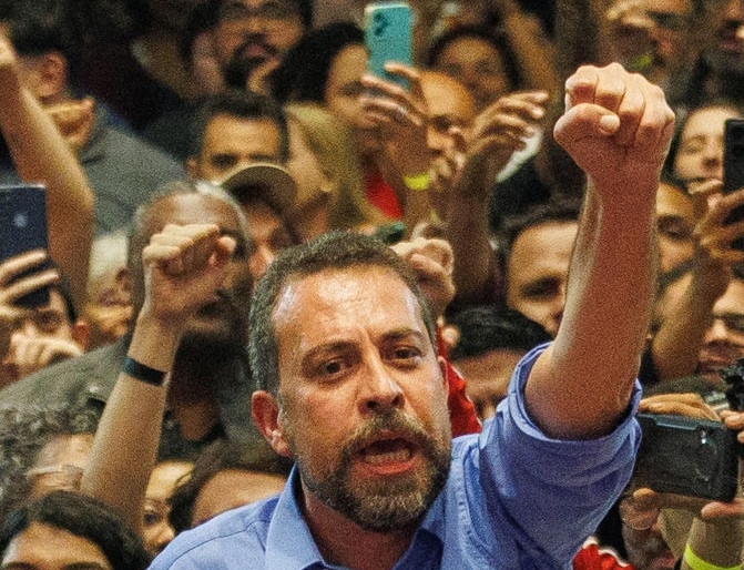 Boulos mediates between Lula and union leaders in plan to nationalize Brazilian arms giant