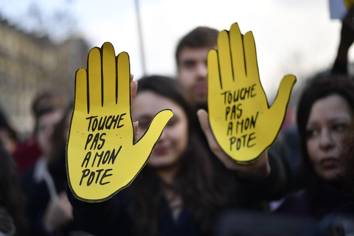 Efemérides del 14 de mayo: Hace 25 años, 250.000 personas se manifestaron en las calles de París contra el antisemitismo