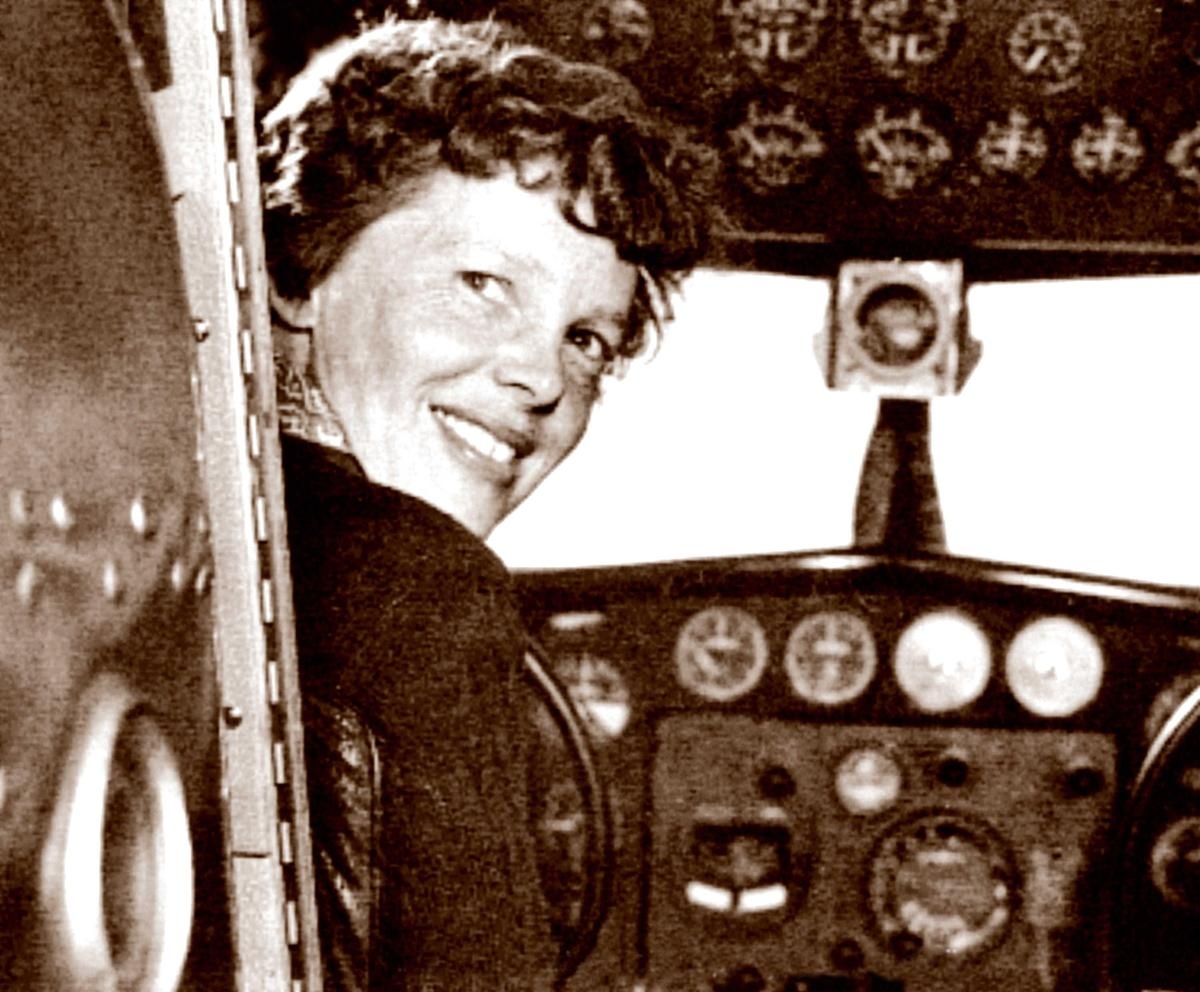 May 20th ephemeris: In 1932, Amelia Earhart became the first woman to fly solo across the Atlantic