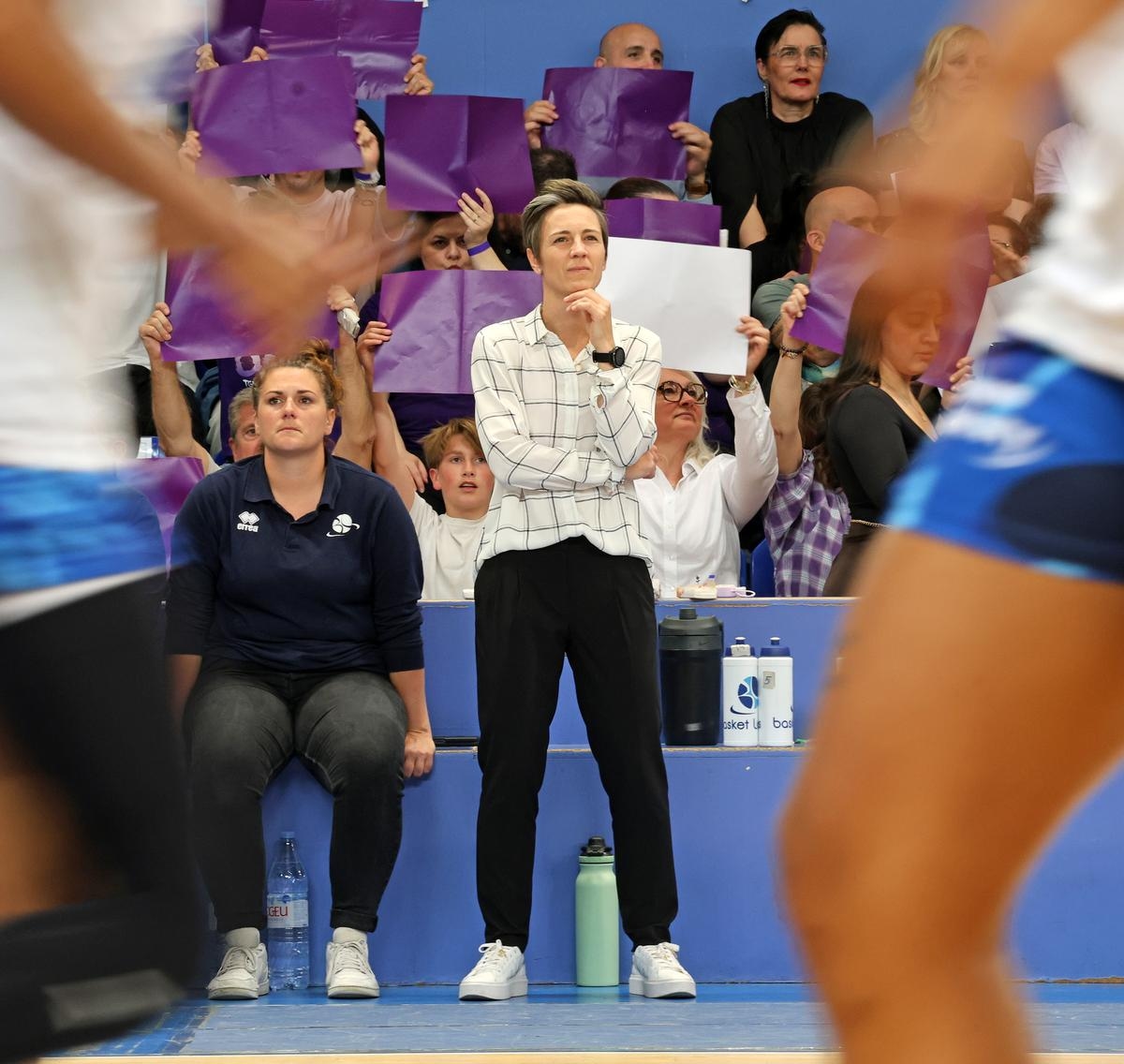 "Hay cosas que se pueden corregir fácilmente, la final no está ganada": Céline Dumerc hace balance antes del partido de vuelta entre el Basket Landes y el Tarbes.