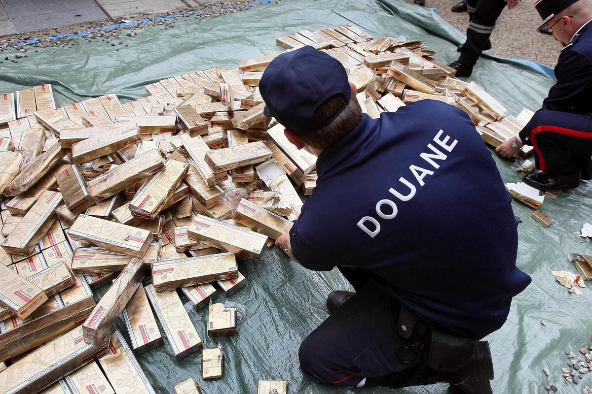 Tabaco en el mercado negro: récord de incautaciones de más de 37 toneladas en Francia y en el extranjero
