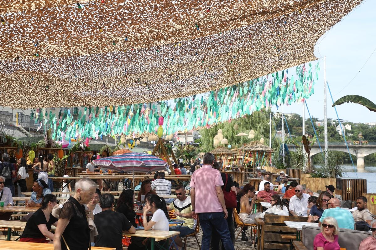 Périgueux'da, yeni özelliklerle canlı bir "rıhtım yaz"ı