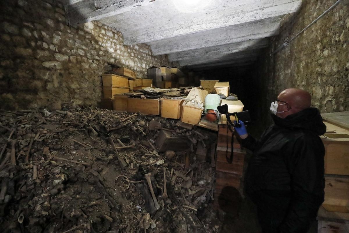 Em La Rochelle, a crise habitacional também se aplica aos cemitérios