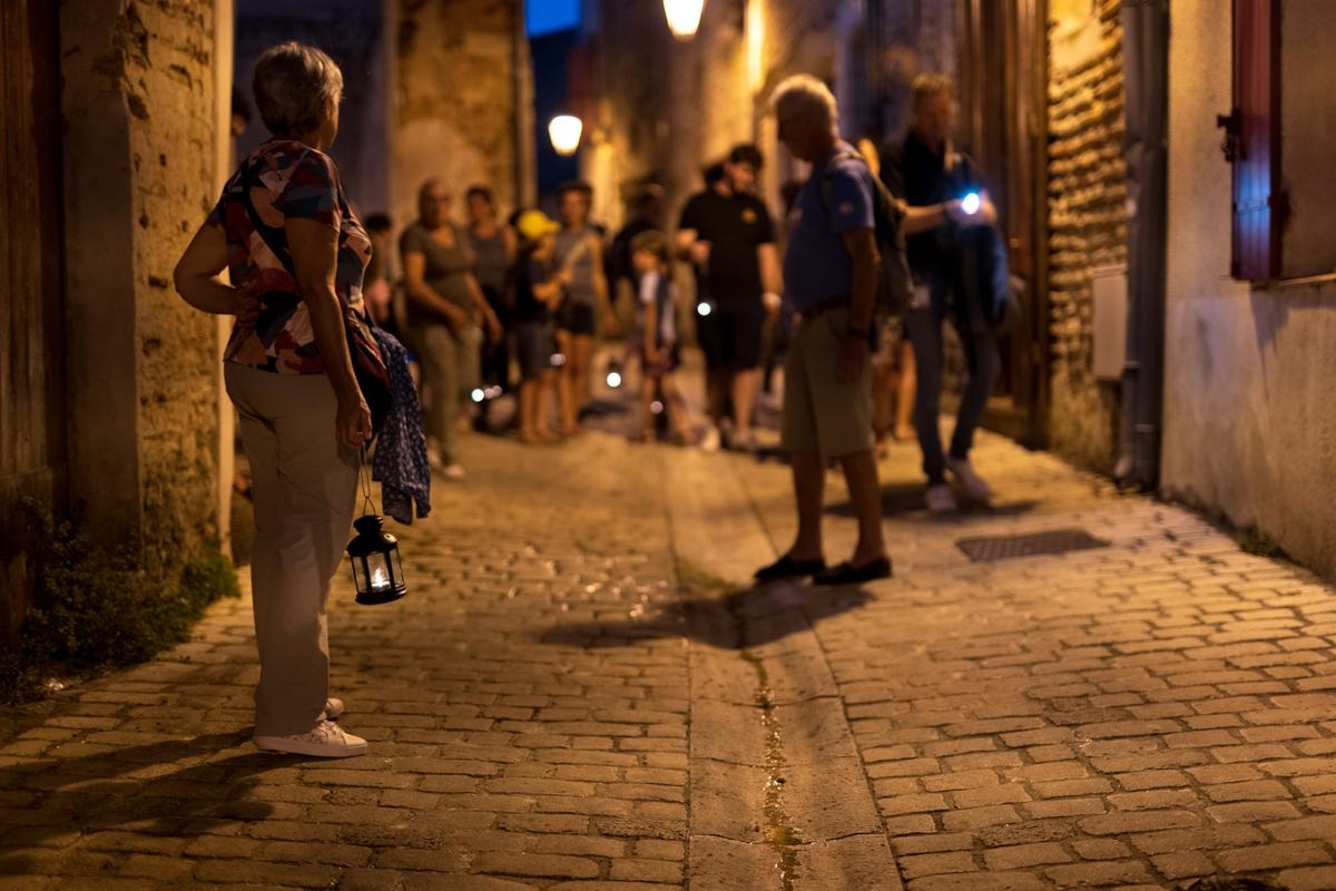 Marmande à lanterna: uma viagem no tempo