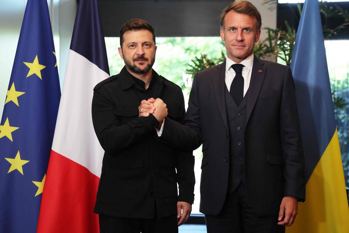 Guerra na Ucrânia: Macron e Zelensky reafirmam “a importância do combate à corrupção”