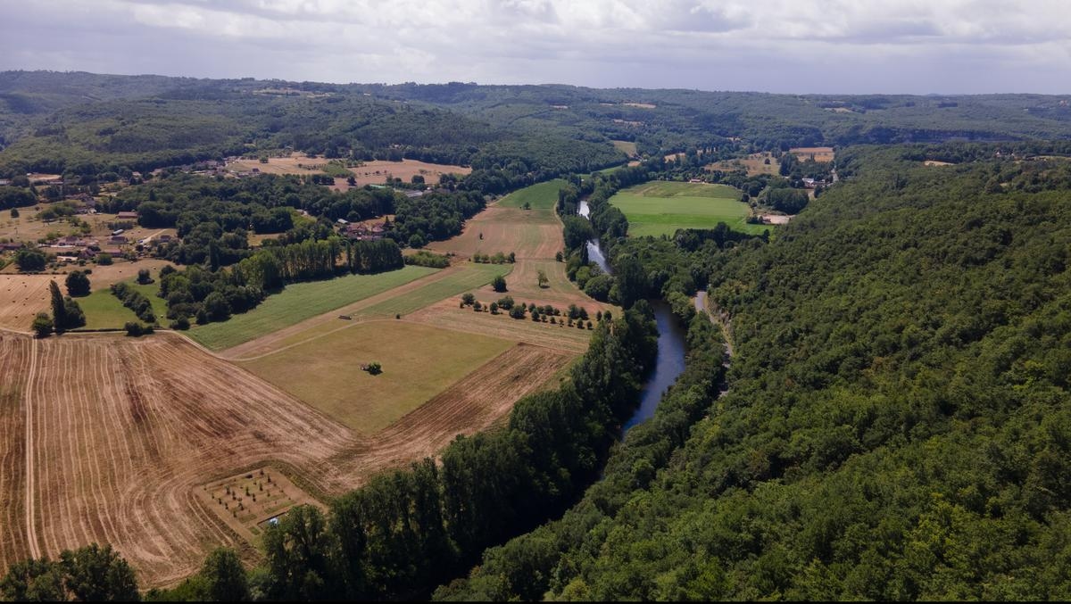 Por que o Vale do Vézère em Dordonha é considerado os “Champs-Élysées da pré-história”