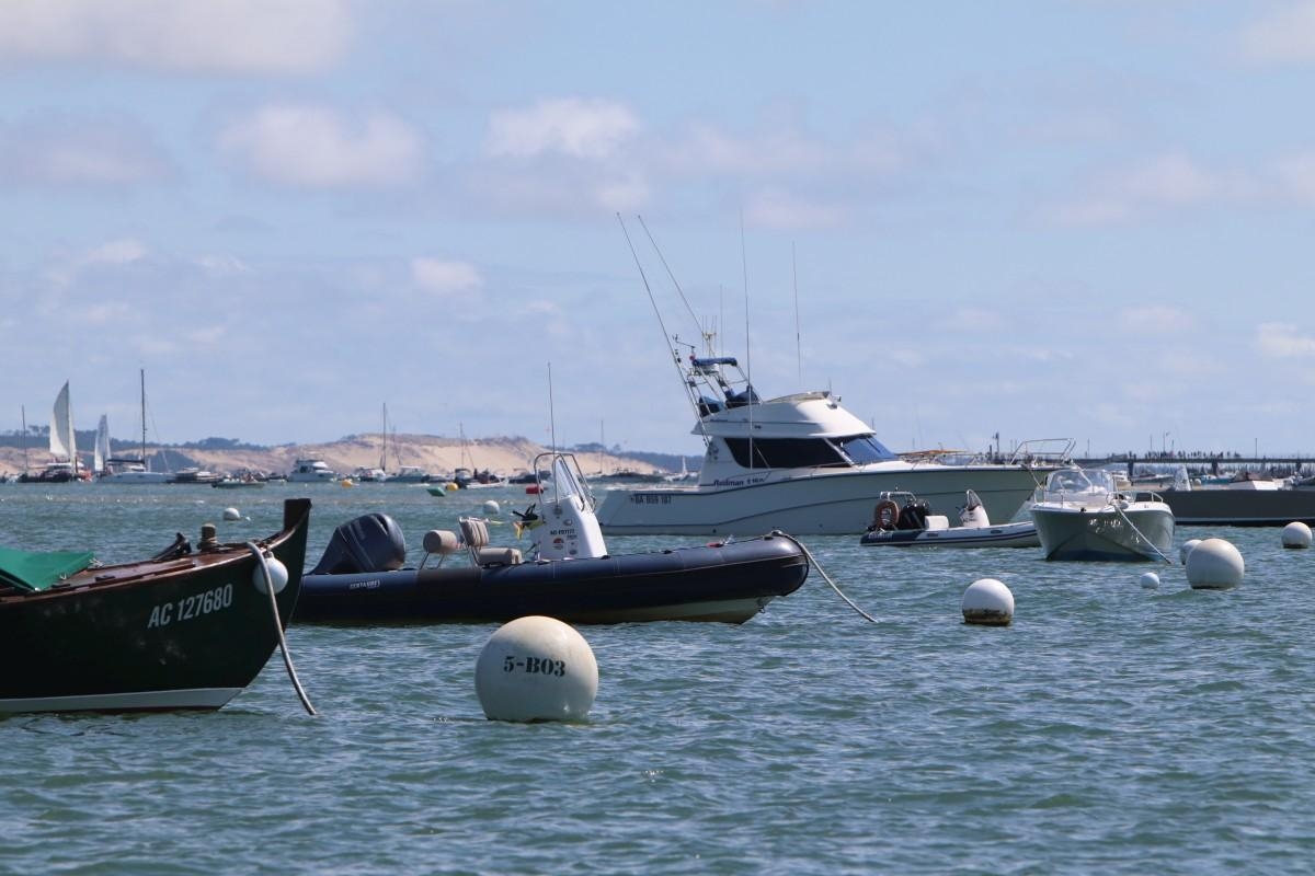 Boote am Cap Ferret: „Fast 10 % der Liegeplätze Frankreichs befinden sich auf der Halbinsel“, Liegeplätze sind teuer