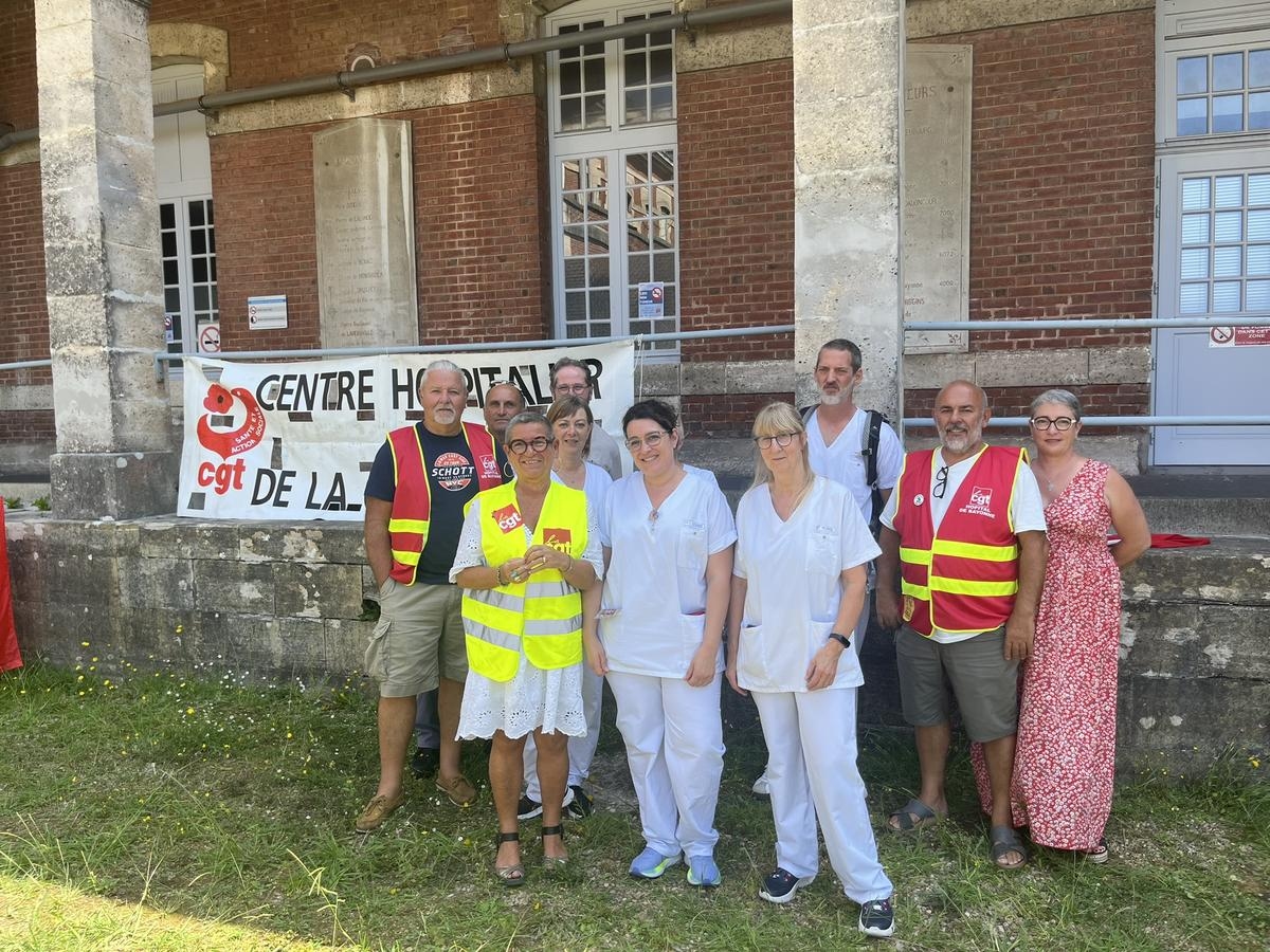 “Estamos nos matando”: auxiliares de enfermagem do hospital de Bayonne estão sem saber o que fazer
