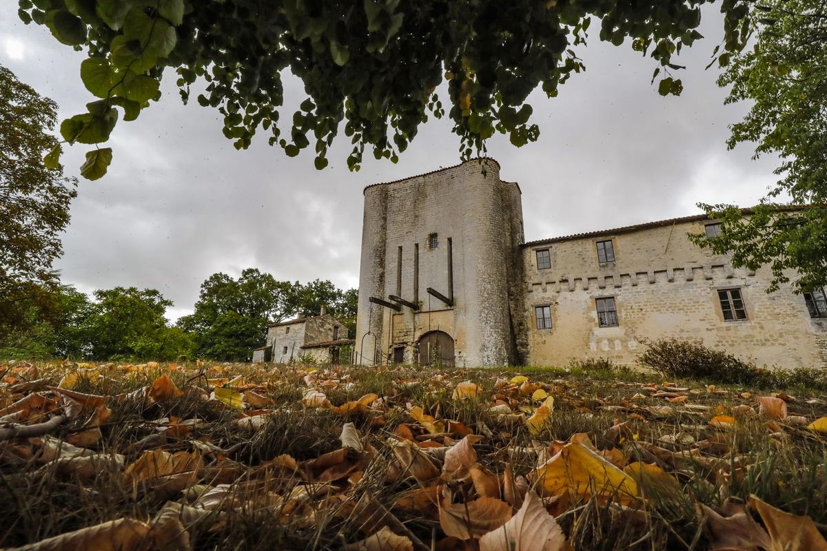 Charente-Maritime: Villeneuve-la-Comtesse świętuje 600. rocznicę powstania Gwardii Szkockiej