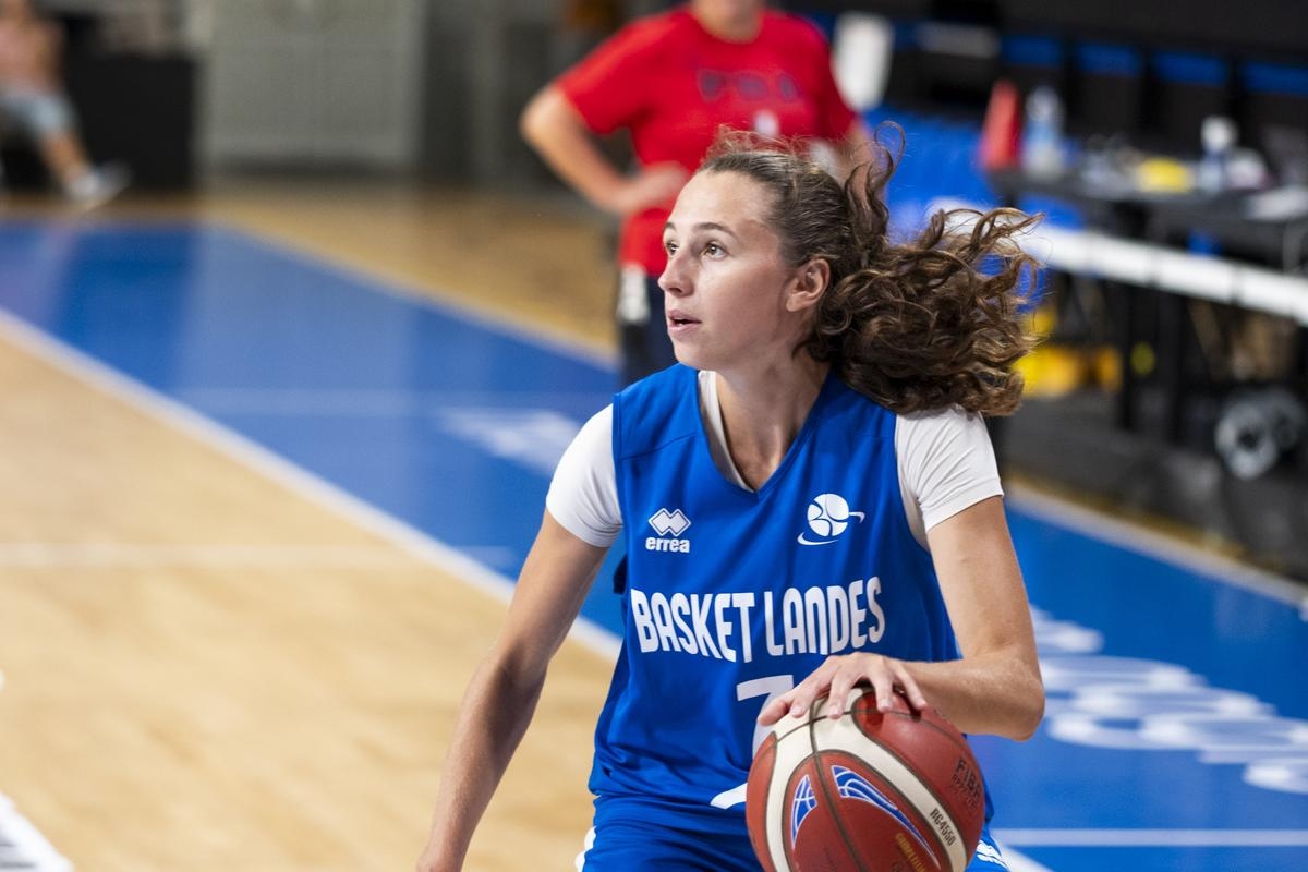 Basket Landes. “Muita vontade de descobrir tudo”: Camille Droguet, pernas afiadas e ambição