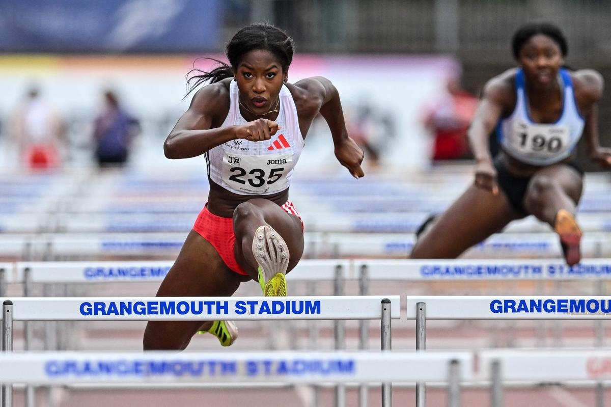Atletismo: Cyréna Samba-Mayela, subcampeona olímpica de 100 m vallas, se retira del Mundial