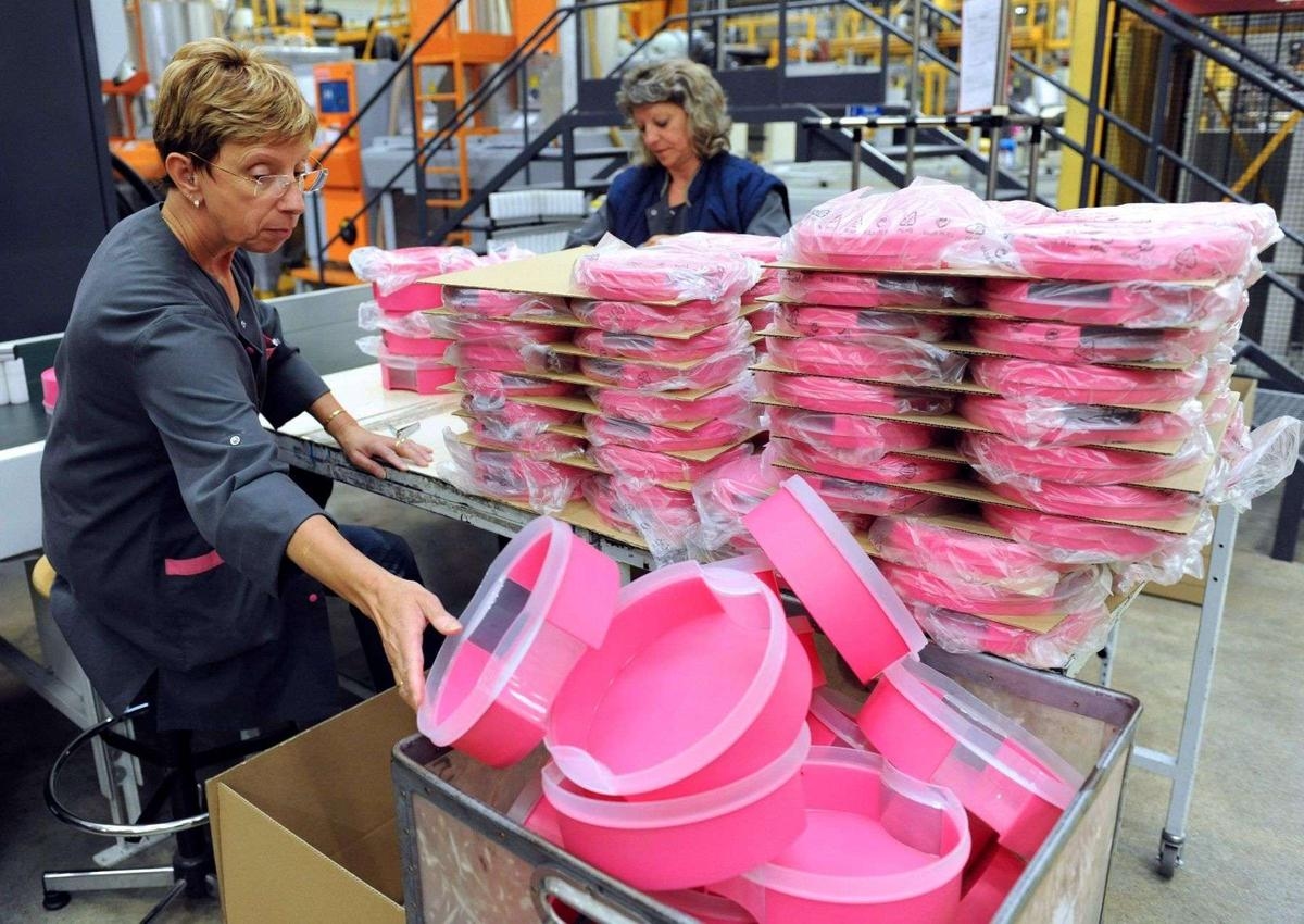 Tupperware Frankrijk komt zes maanden na de overname uit de vrijwaringsprocedure