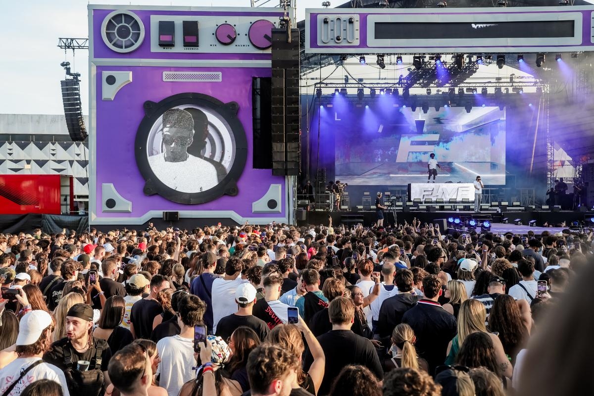 Bordéus: Um primeiro dia eletrizante para o Hypnotize Festival, aguardando a lenda Booba
