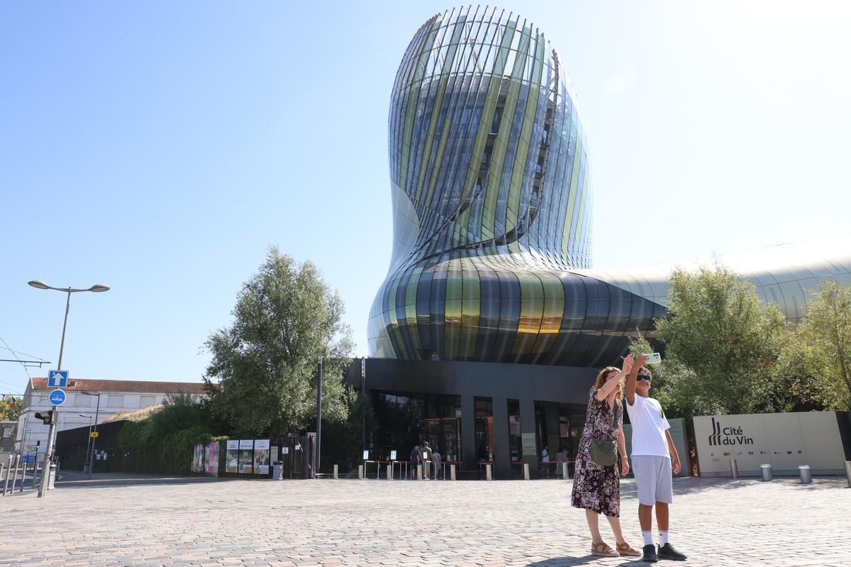 Burdeos: medios de comunicación, clima, hipnosis… la Cité du Vin está de vuelta