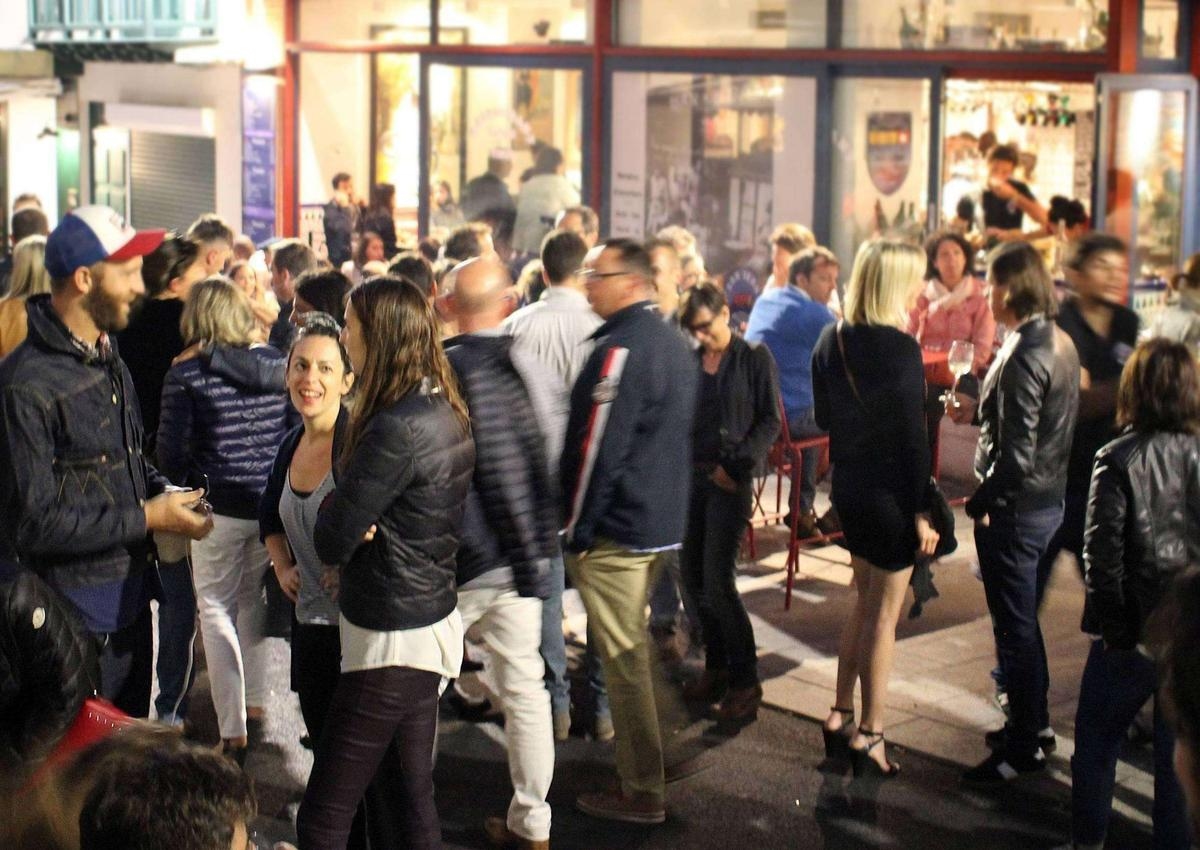 Biarritz: “Está melhor, mas longe de ser suficiente”, avalia associação contra perturbações no centro da cidade