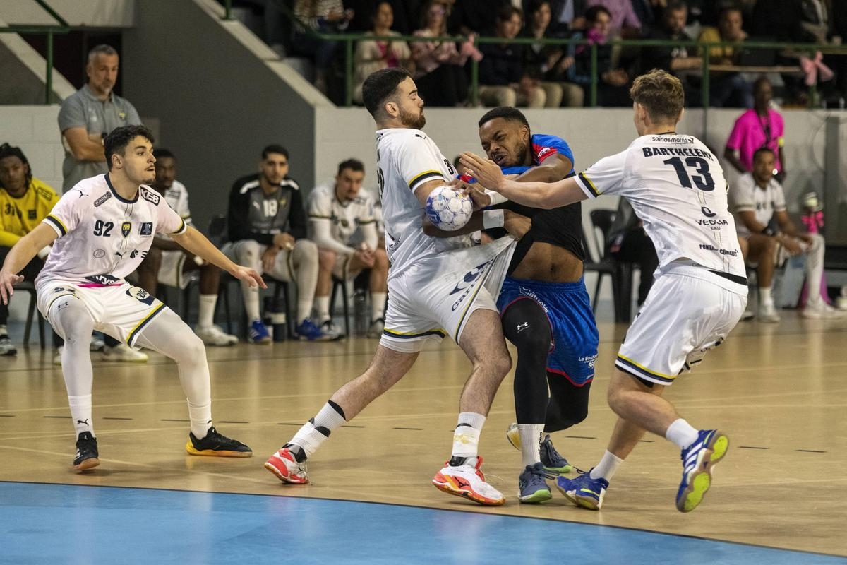 Hentbol (Proligue): Saintais Cournon-d'Auvergne'de hâlâ çok sıkı