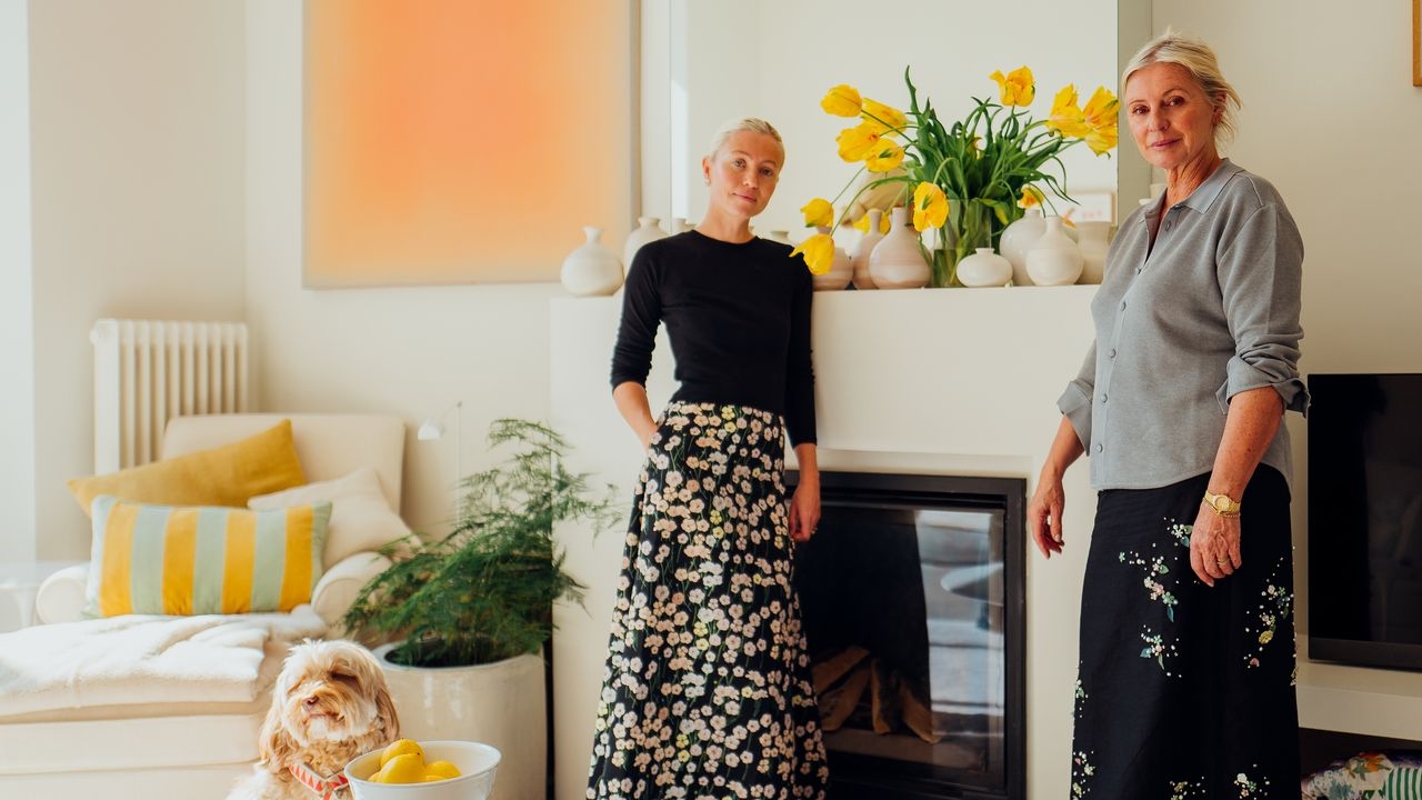 Uma marca de moda como um projeto multigeracional? VOGUE conheceu a dupla mãe e filha Bernadette e Charlotte de Geyter