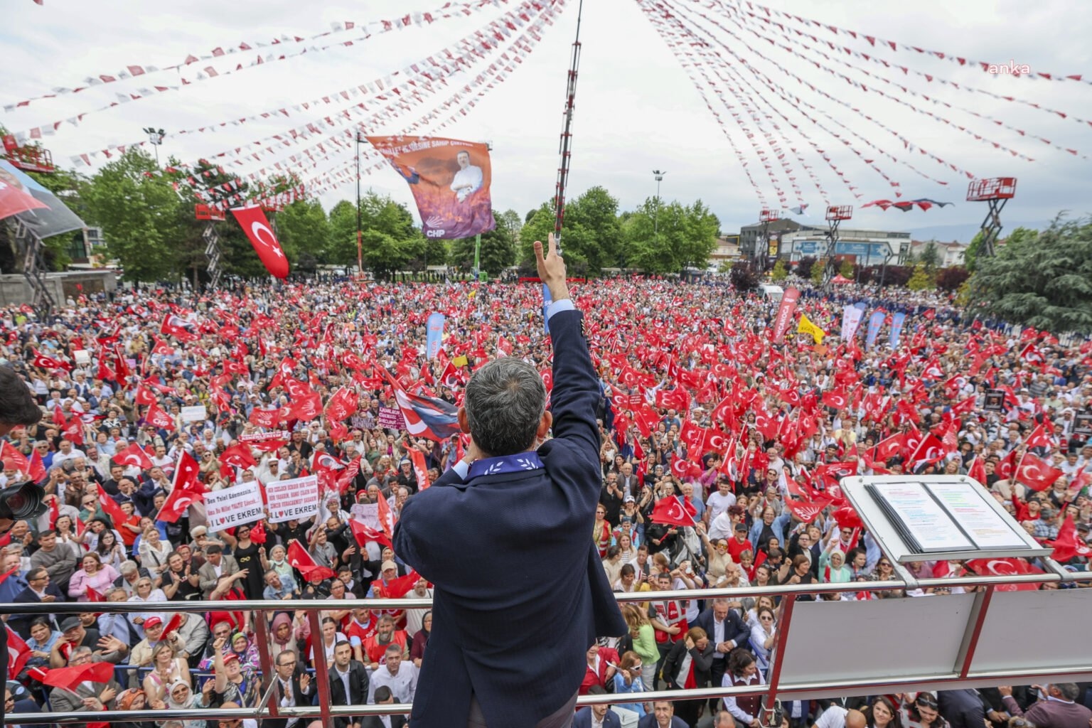 CHP realizará comício em Kadıköy