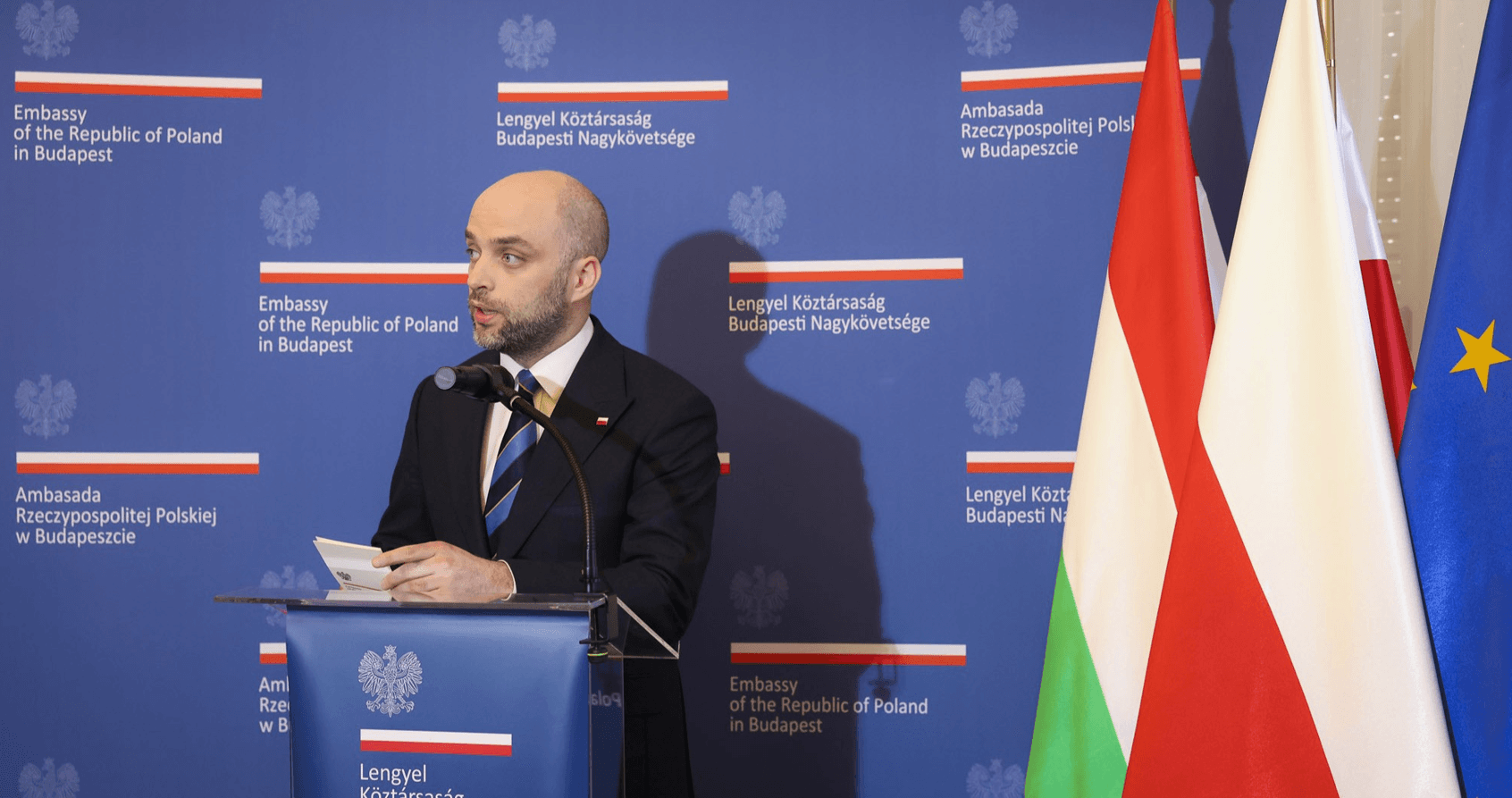 Polen trekt ambassadeur uit Hongarije terug na geschil over asiel voor oppositiepolitici